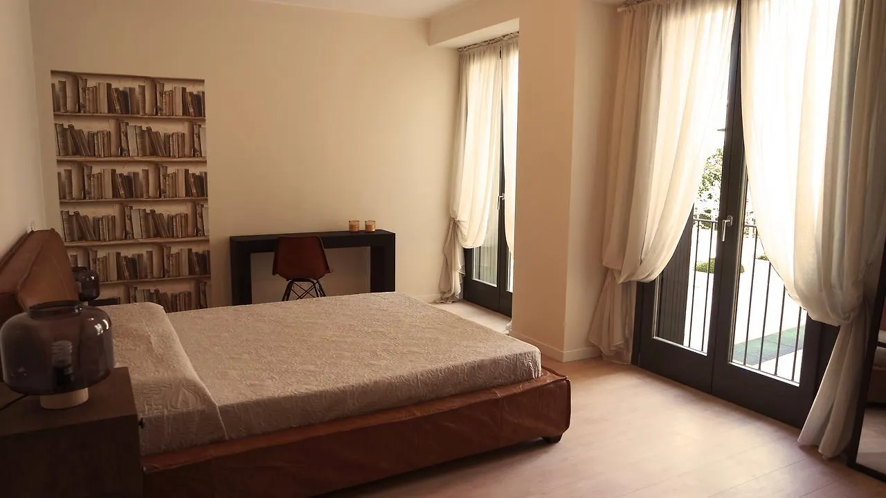 Indisparte Suites Bergamo 0*,  Italy