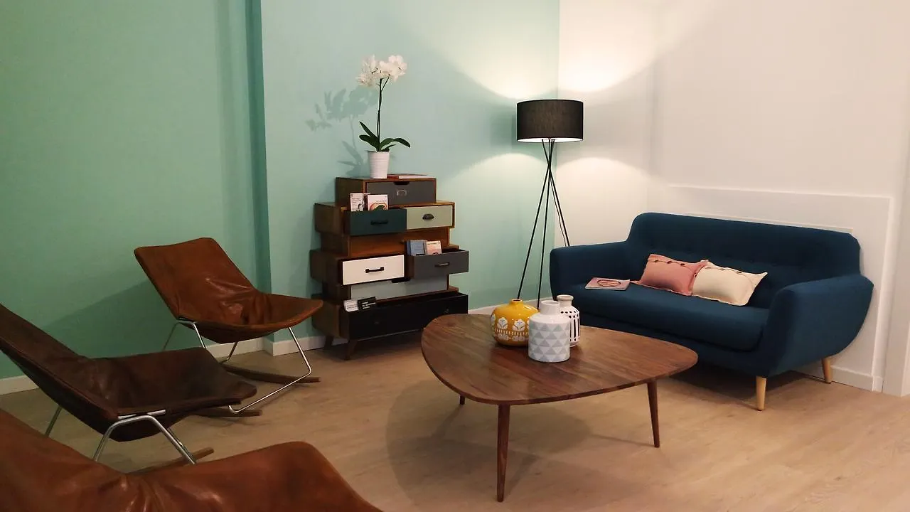 Indisparte Suites Bergamo 0*,