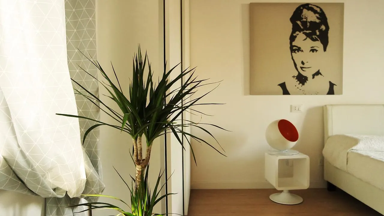 Indisparte Suites Bergamo Pensionat